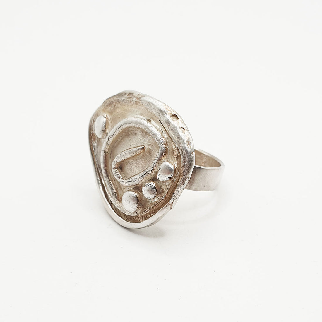 Gaia Ring