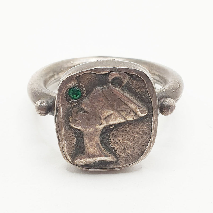 Nefertiti Ring